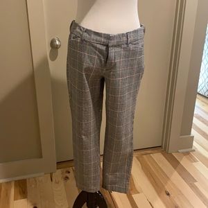 Old Navy Pixie Ankle